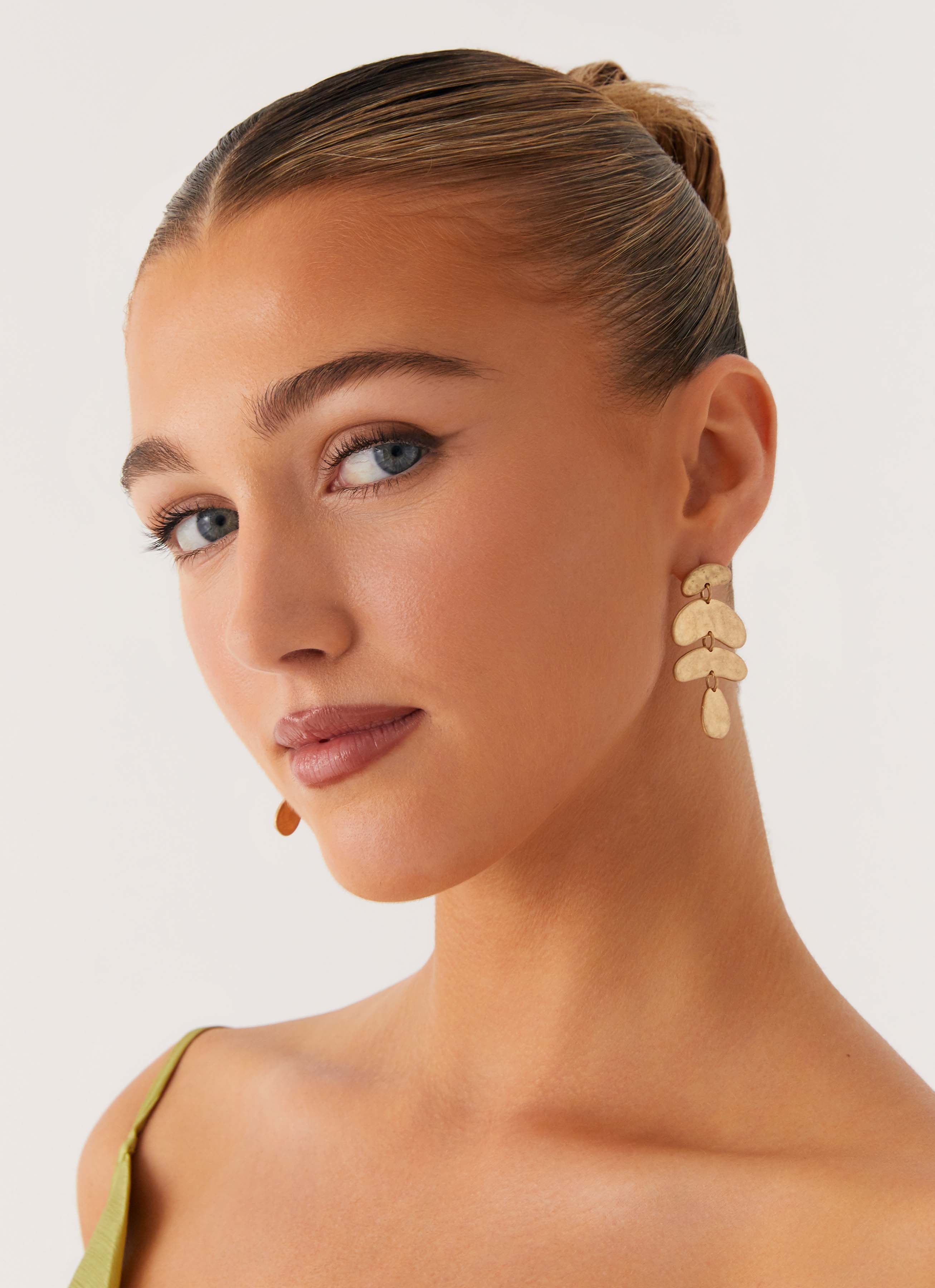 Kindest Earrings - Gold