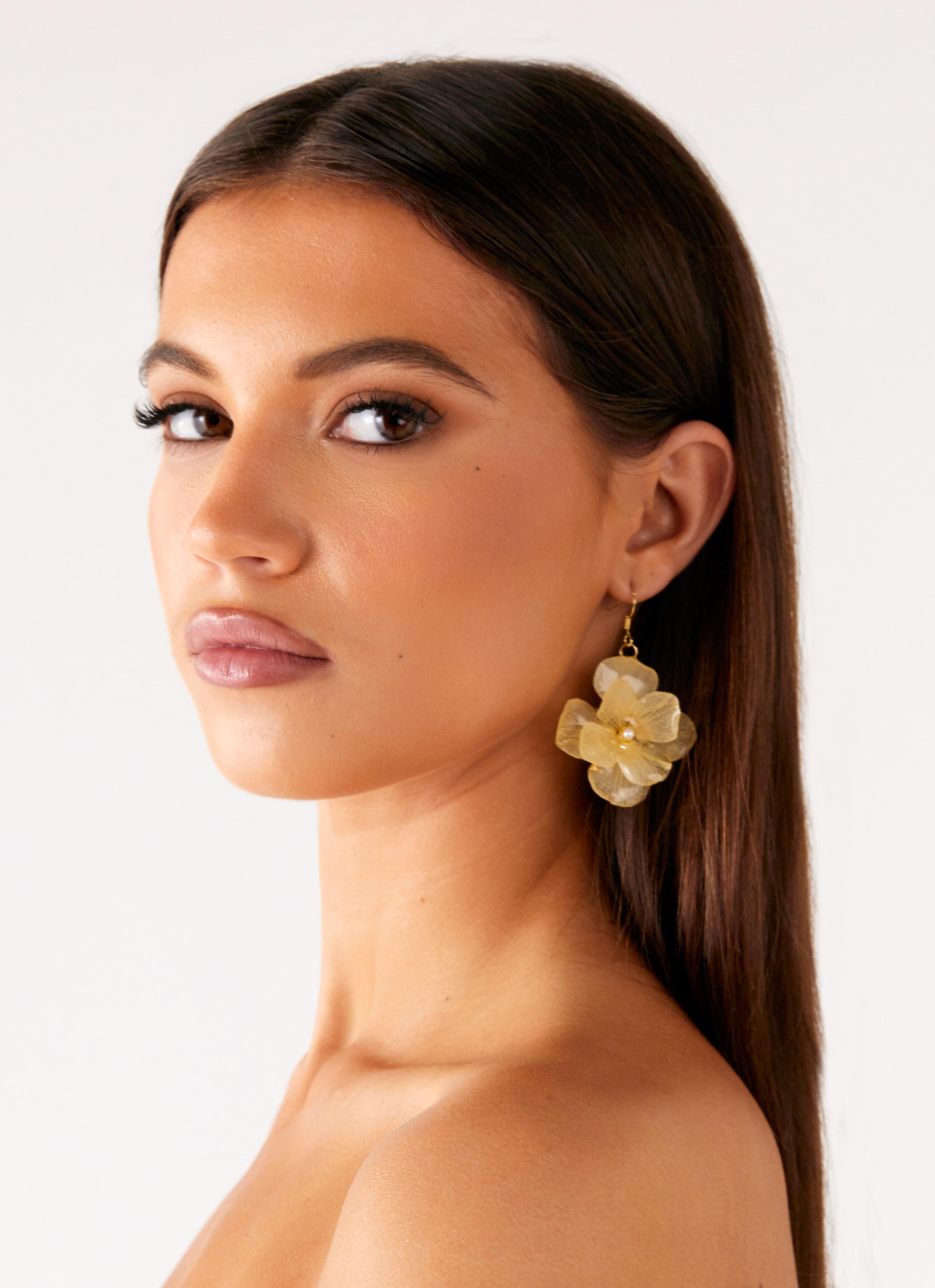 Mona Earrings - Ivory