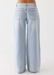 Neo Low Rise Wide Leg Denim Jeans - Light Blue Wash